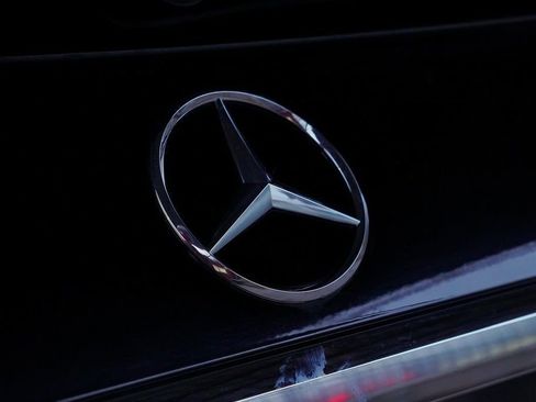 Used 2024 Mercedes-Benz GLS 63 AMG 4MATIC image 12