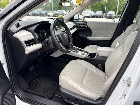 Used 2022 Mitsubishi Outlander SEL FWD image 7