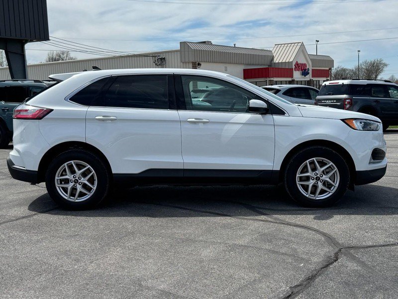 Used 2023 Ford Edge SEL AWD/4WD image 2