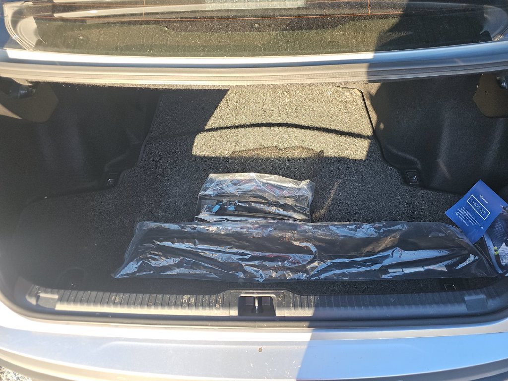 Used 2025 Lexus IS 300 w/ Premium Package RWD image 10