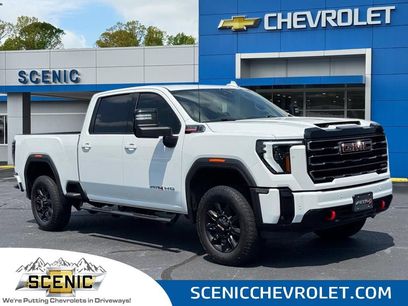 Used 2025 GMC Sierra 2500 AT4