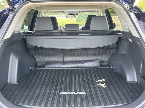 Used 2023 Toyota RAV4 XLE w/ Convenience Package AWD/4WD image 25