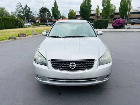 Used 2006 Nissan Altima 3.5 SE FWD image 8