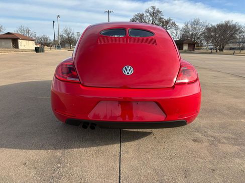 Used 2012 Volkswagen Beetle 2.5 image 27