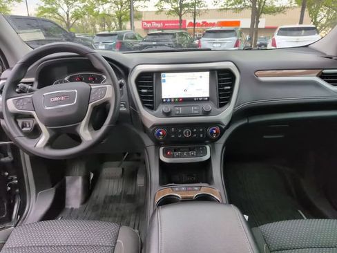 Certified 2023 GMC Acadia SLE w/ Driver Convenience Package AWD/4WD image 27
