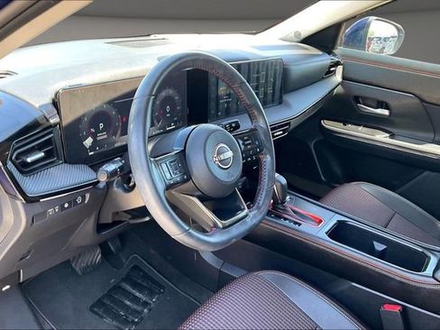 Certified 2025 Nissan Kicks SR w/ Interior Electronics Package FWD image 12