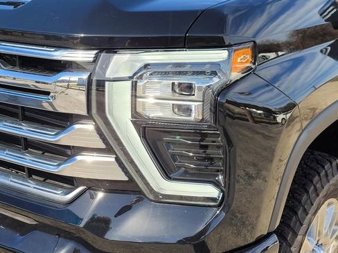 New 2025 Chevrolet Silverado 2500 High Country w/ High Country Premium Package image 5