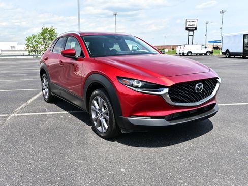Used 2022 MAZDA CX-30 AWD 2.5 S w/ Premium Package image 2