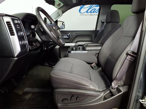 Used 2017 Chevrolet Silverado 1500 LT w/ All Star Edition image 9