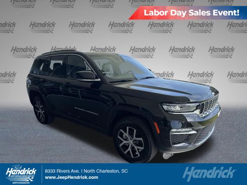 Used 2025 Jeep Grand Cherokee Limited AWD/4WD image 1
