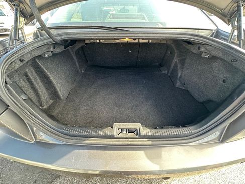 Used 2011 Lincoln MKZ BASE image 9