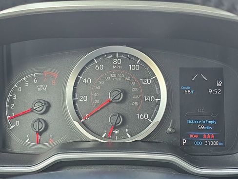Used 2020 Toyota Corolla SE FWD image 21