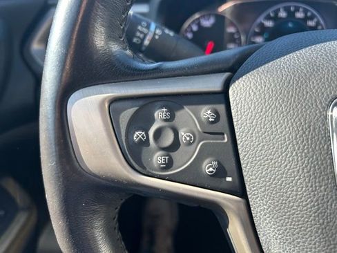 Used 2019 GMC Acadia Denali w/ Technology Package FWD image 25