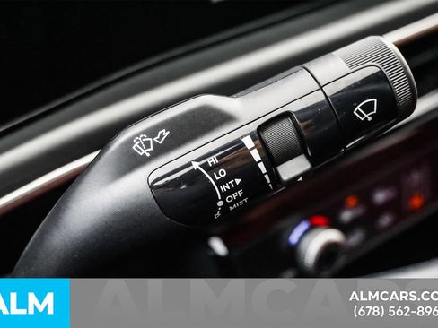 Used 2025 Kia K5 GT-Line w/ GT-Line Premium Package FWD image 31