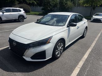 Used 2024 Nissan Altima 2.5 S FWD video 1