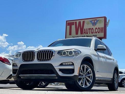 Used 2018 BMW X3 xDrive30i AWD/4WD image 1