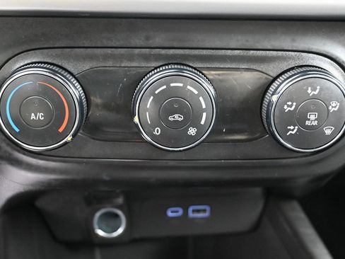 Used 2024 Chevrolet Trax LS w/ Driver Confidence Package image 24