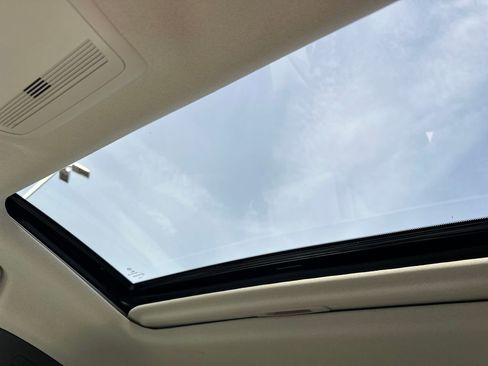 Used 2025 MAZDA CX-30 2.5 Turbo w/ Premium Package image 24