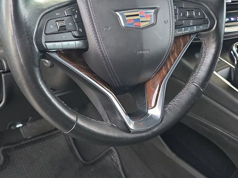 Used 2021 Cadillac Escalade Premium Luxury Platinum image 11