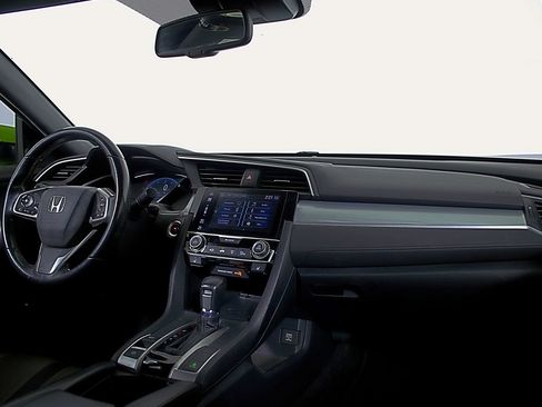 Used 2016 Honda Civic Touring image 14