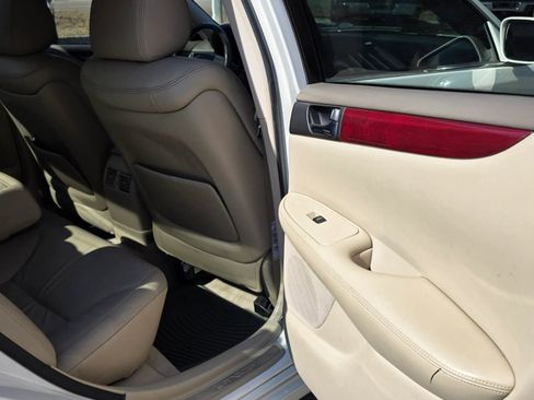 Used 2004 Lexus ES 330 FWD image 17
