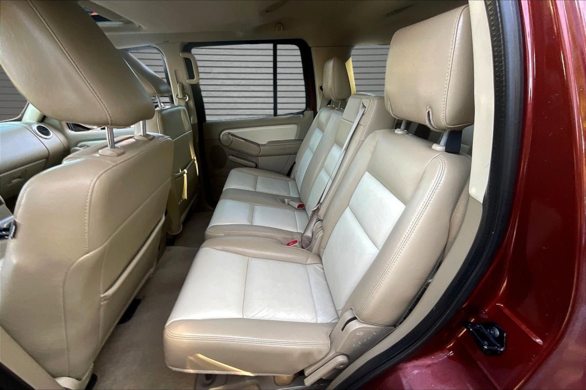 Used 2009 Ford Explorer Eddie Bauer AWD/4WD image 21
