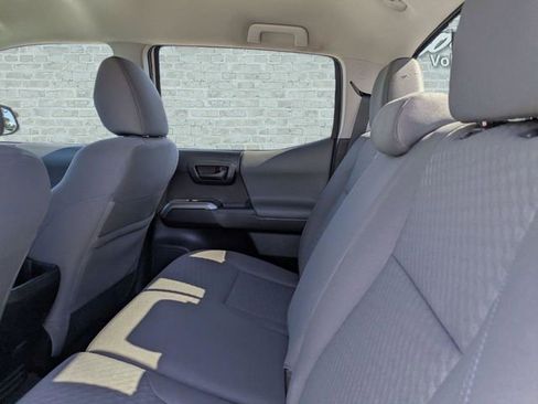 Used 2023 Toyota Tacoma SR5 w/ Technology Package AWD/4WD image 16
