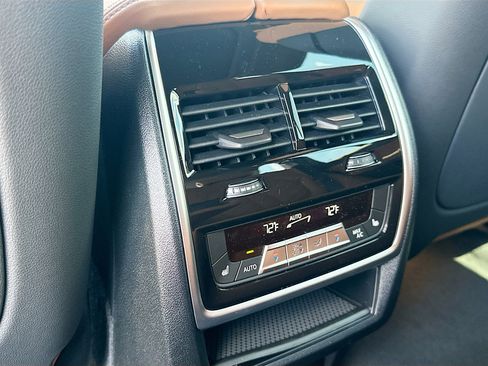 New 2026 BMW X5 xDrive50e AWD/4WD image 19