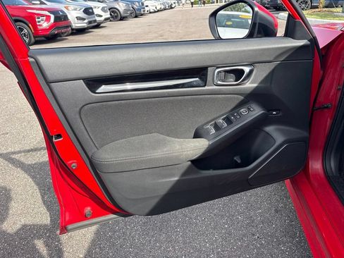 Used 2022 Honda Civic EX image 10