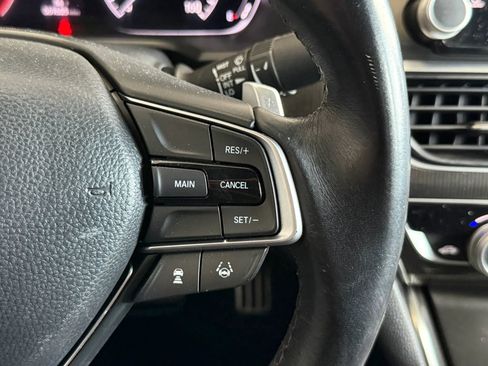 Used 2019 Honda Accord Sport image 9