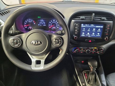 Used 2020 Kia Soul S image 22