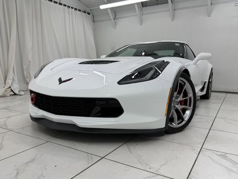 Used 2019 Chevrolet Corvette Z06 image 8