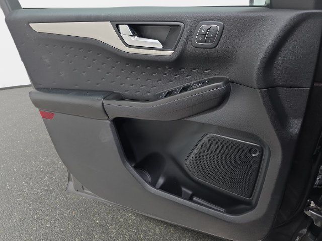 Certified 2020 Ford Escape SEL AWD/4WD image 26