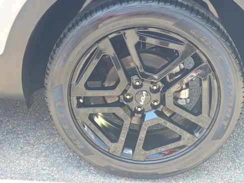 Used 2024 Kia Telluride EX X-Line AWD/4WD image 36