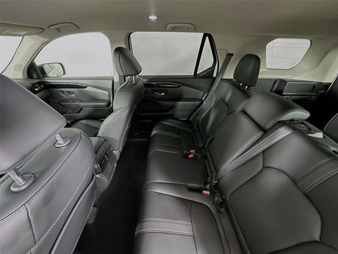 Certified 2026 Honda Passport RTL image 11