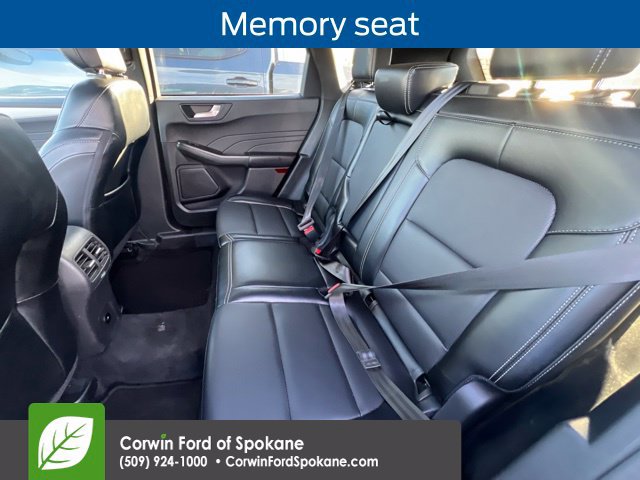 Used 2024 Ford Escape Platinum AWD/4WD image 9