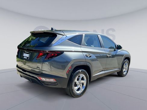Used 2022 Hyundai Tucson SE w/ Cargo Package AWD/4WD image 11