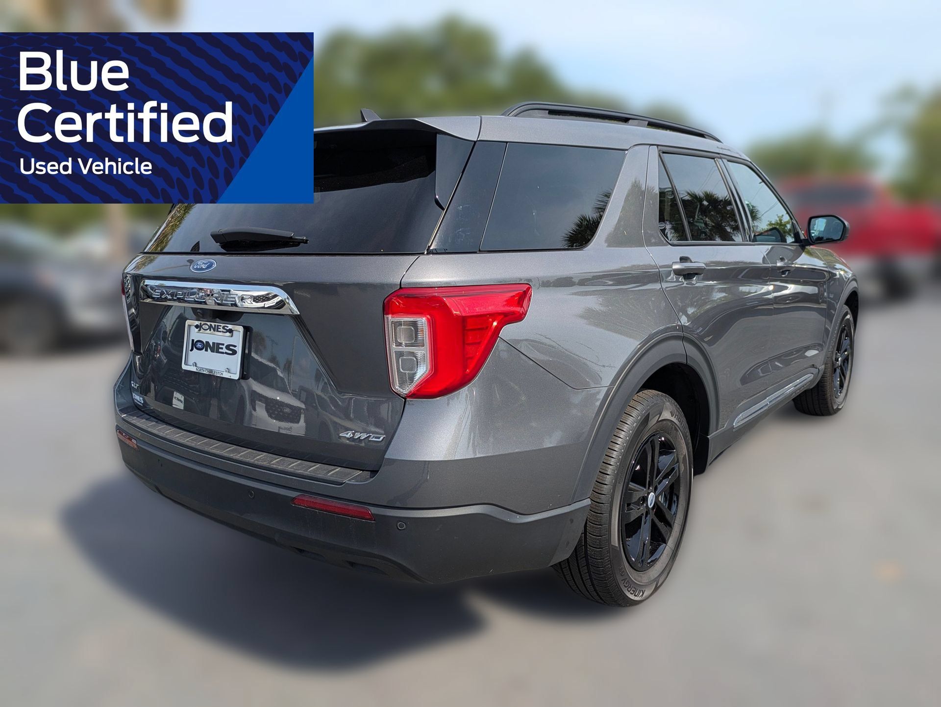 Certified 2023 Ford Explorer XLT AWD/4WD image 5
