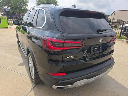 Used 2023 BMW X5 xDrive40i image 2