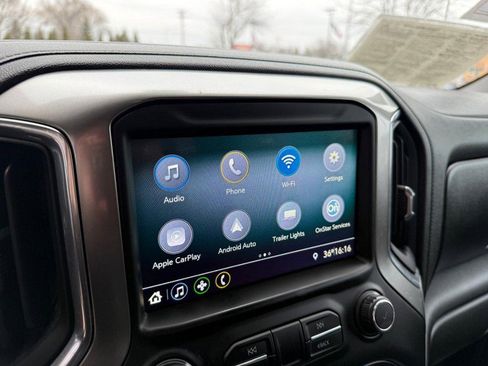 Used 2021 Chevrolet Silverado 1500 LT Trail Boss w/ Bed Protection Package AWD/4WD image 25