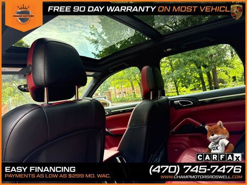 Used 2017 Porsche Cayenne Platinum Edition AWD/4WD image 16