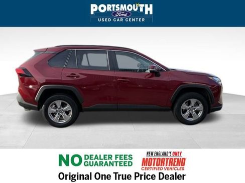 Used 2023 Toyota RAV4 XLE image 6