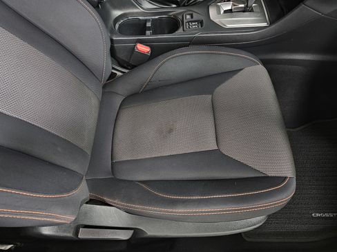 Used 2018 Subaru Crosstrek 2.0i Premium AWD/4WD image 16