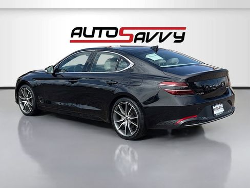 Used 2023 Genesis G70 2.0T image 5