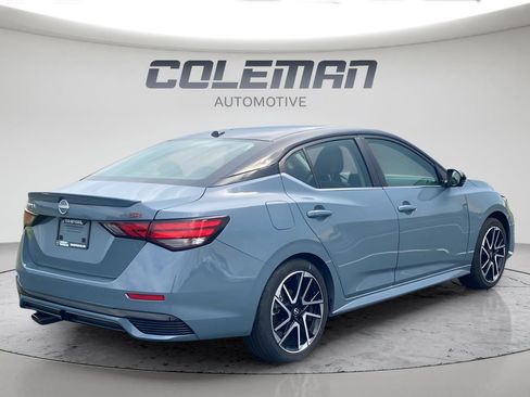 New 2025 Nissan Sentra SR w/ SR Premium Package image 5