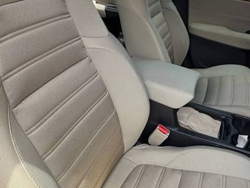 Used 2018 Honda CR-V EX image 7