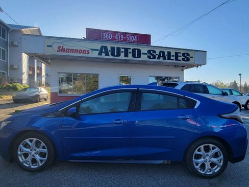 Used 2017 Chevrolet Volt Premier w/ Driver Confidence II Package image 1