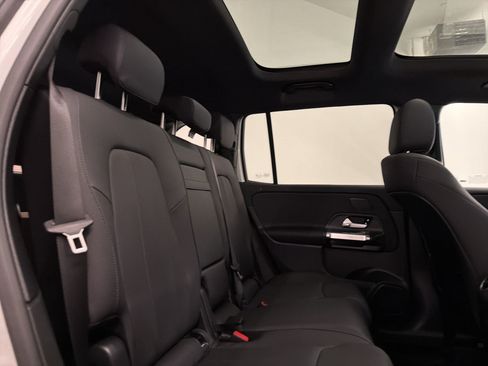 Used 2026 Mercedes-Benz GLB 250 image 29