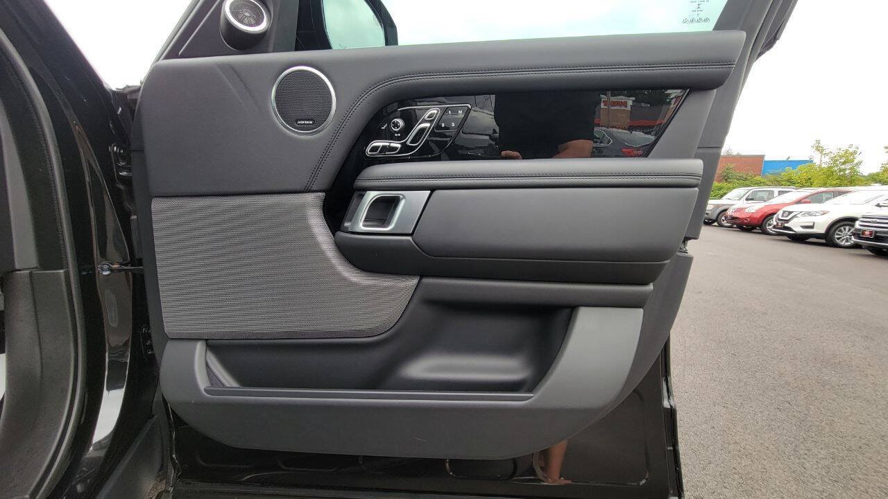 Used 2021 Land Rover Range Rover P525 Westminster Edition LWB AWD/4WD image 19