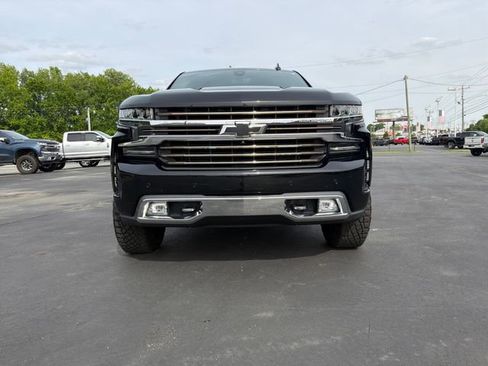 Used 2019 Chevrolet Silverado 1500 High Country w/ Technology Package AWD/4WD image 26